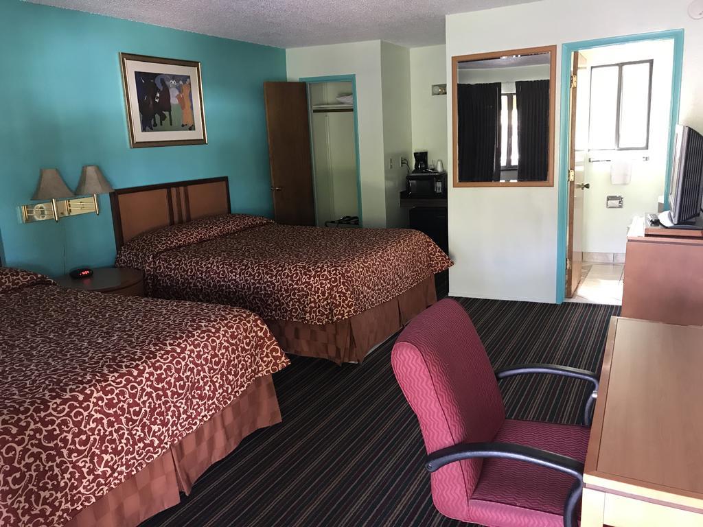Klamath Motor Lodge Yreka Zewnętrze zdjęcie